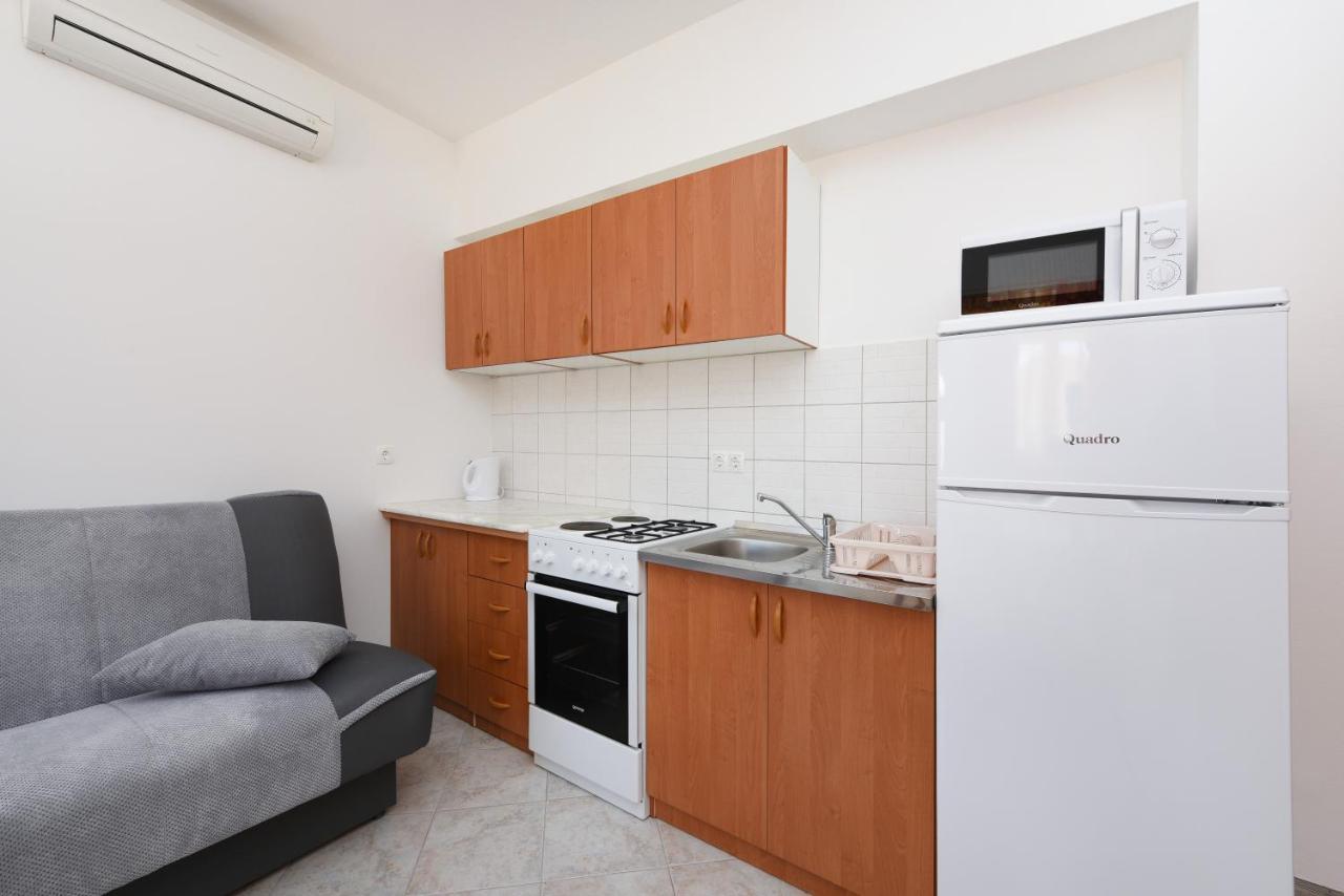 Apartments Sime Petrčane Kültér fotó