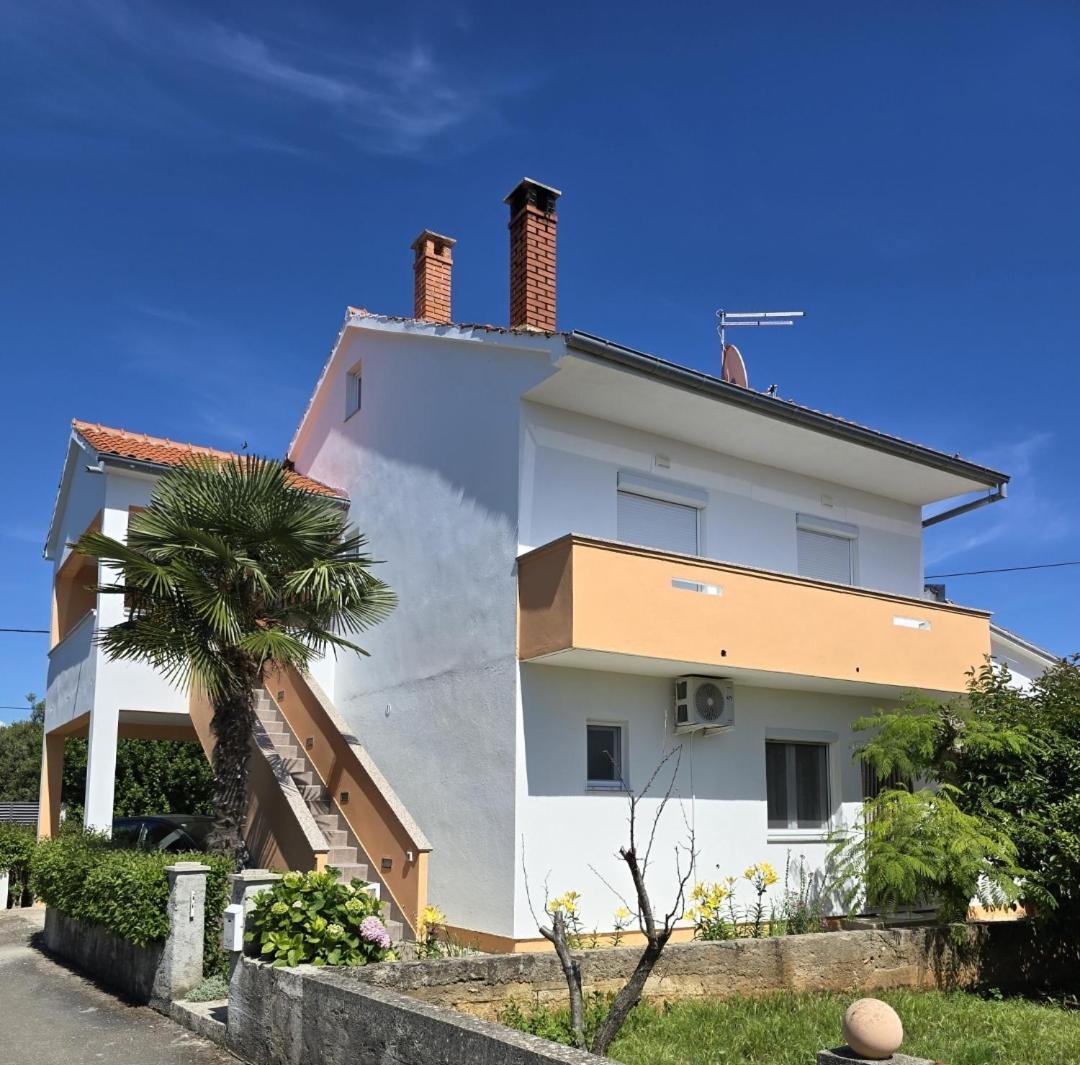 Apartments Sime Petrčane Kültér fotó